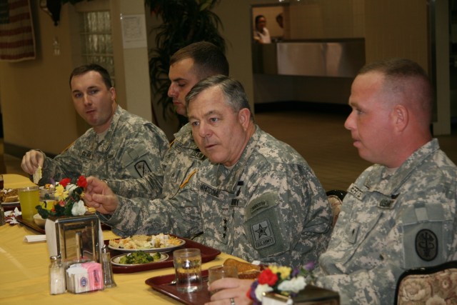 Candid Lunch with Army IG on Menu for Tripler Wounded Warriors