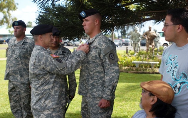 Schofield Soldier Receives Medal for Act of Heroism