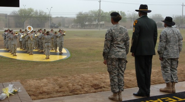 (From left to right) Cadet Crystal Warren with the 712th Military Police Company, a National Guard unit operating out of Baytown, Texas, Sgt. Maj. Larry Warren, the 1st Cavalry Division's former G6 or information management top noncommissioned...
