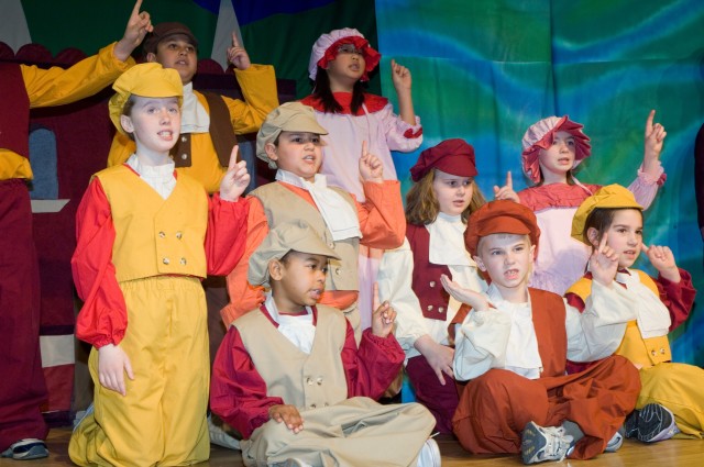Yongsan youth stage Little Mermaid play in 6 days
