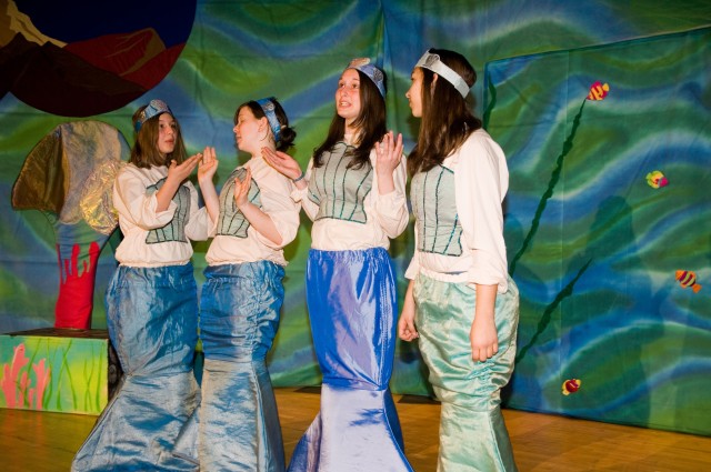 Yongsan youth stage Little Mermaid play in 6 days