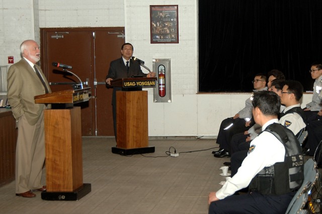 Garrison holds appreciation day for Korean policemen