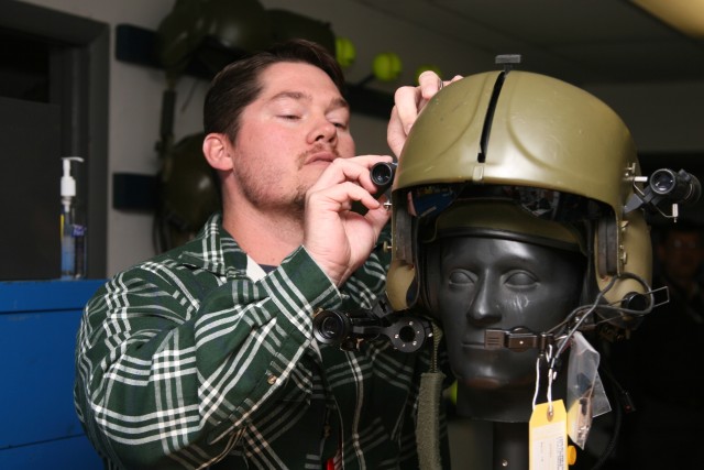forfølgelse fordomme spørgeskema Ingenuity keeps Apache pilots flying | Article | The United States Army