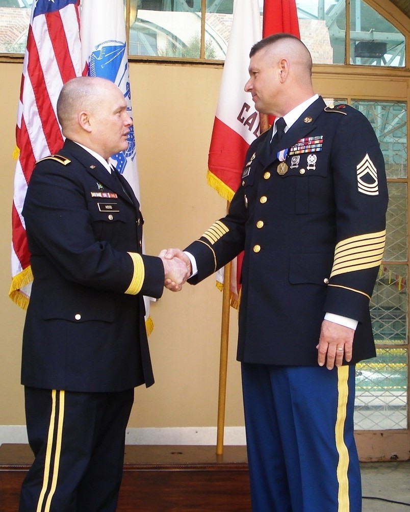 Master Sergeant Awarded Soldier's Medal for Saving Lives Article