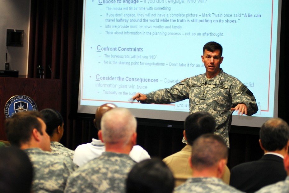 Former MNF-Iraq Spokesman Addresses Joint Public Affairs Community ...