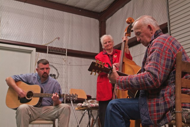 Bluegrass with Danny, Lucille and Fred