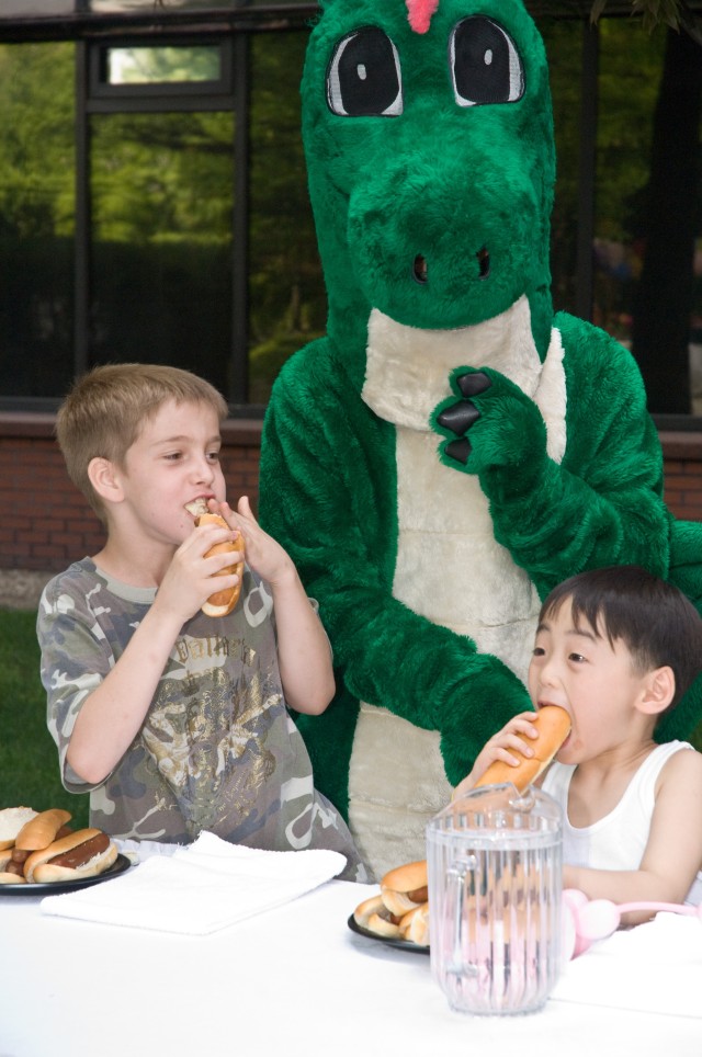 Dragon Hill Lodge 18th Anniversary