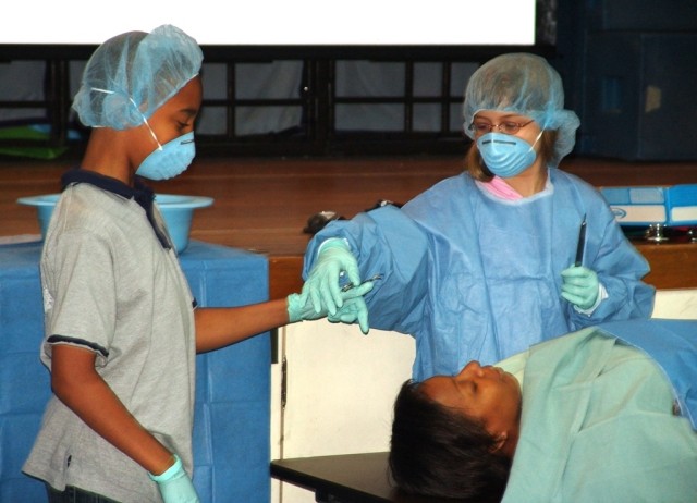 Seoul American students learn about nursing careers