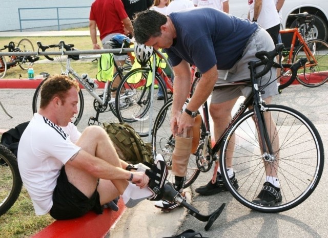 Wounded Warriors Tough Out Triathlon