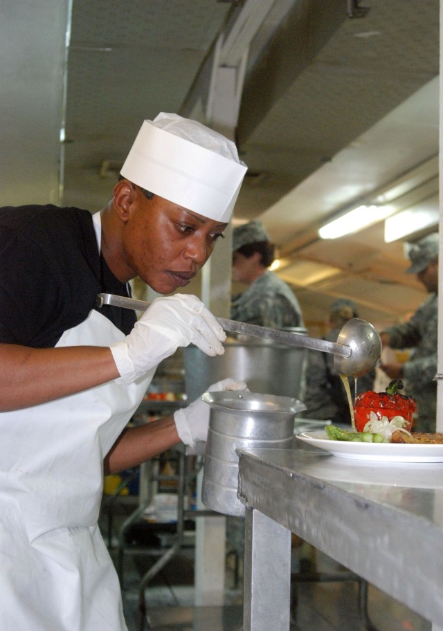 Servicemembers Hold Iron Chef Competition in Afghanistan