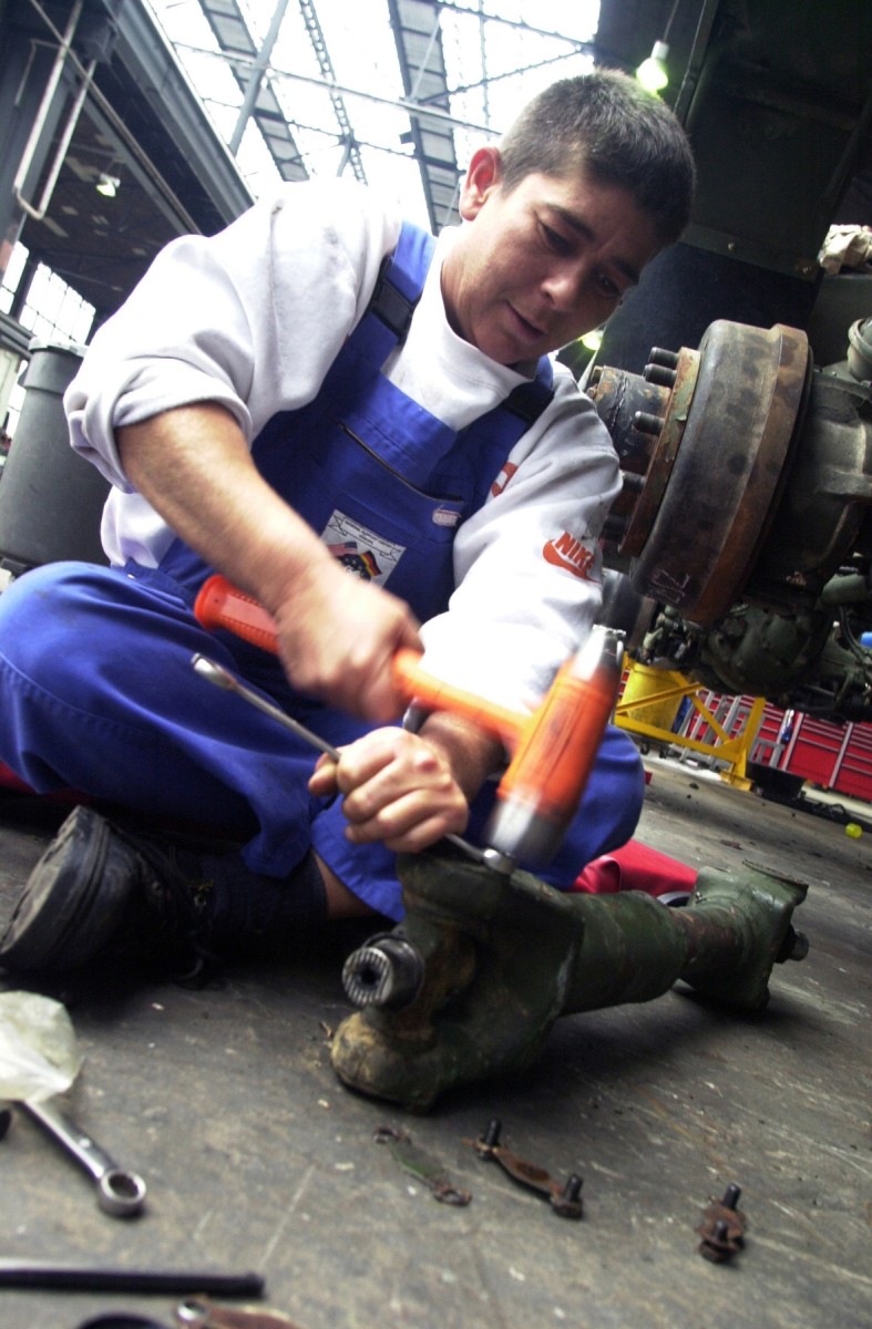 TopNotch Mechanic Article The United States Army