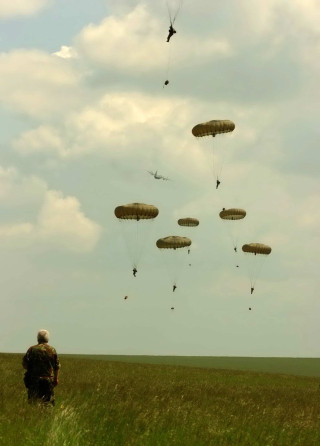 Soldiers Prepared to Honor WWII Veterans at Normandy