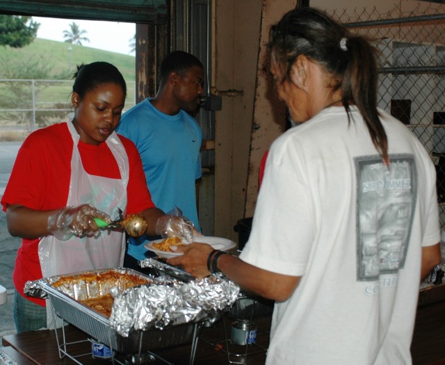 94th AAMDC Single Soldiers Lend Helping Hand