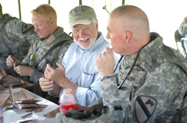 Secretary Ford visits Fort Hood