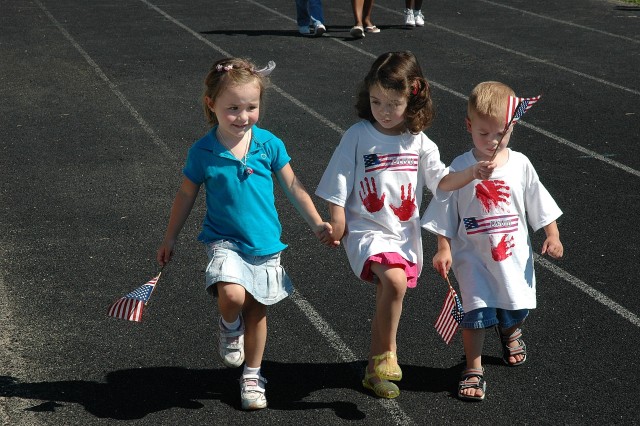 Fort Belvoir Children Celebrate Flag Day, Army Birthday in style
