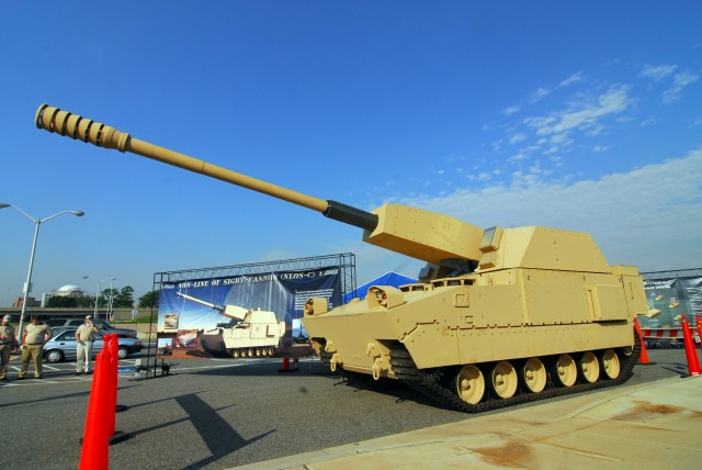 Tech Demo Part of Army Birthday at Pentagon
