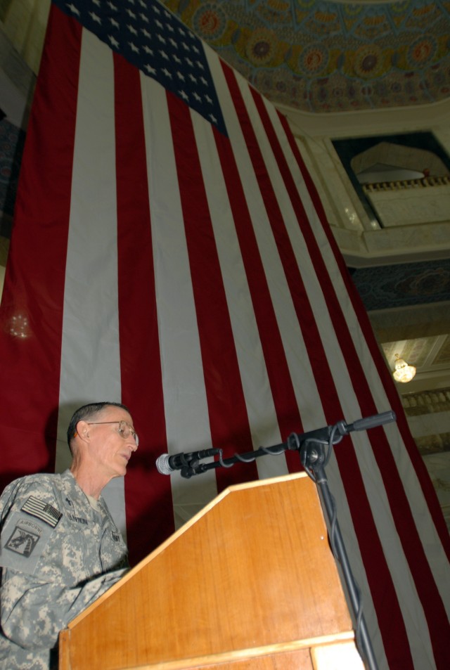 Soldiers practice freedom of prayer