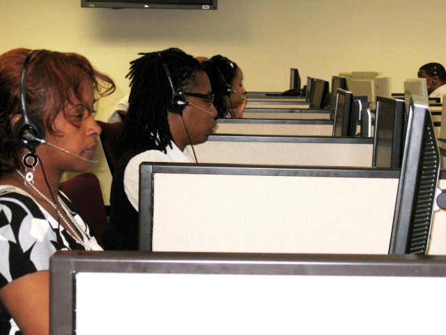 Army Knowledge Online (AKO) Opens New Call Center