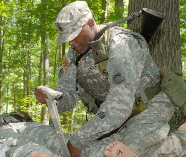 08 dsoy comp - Siler first aid