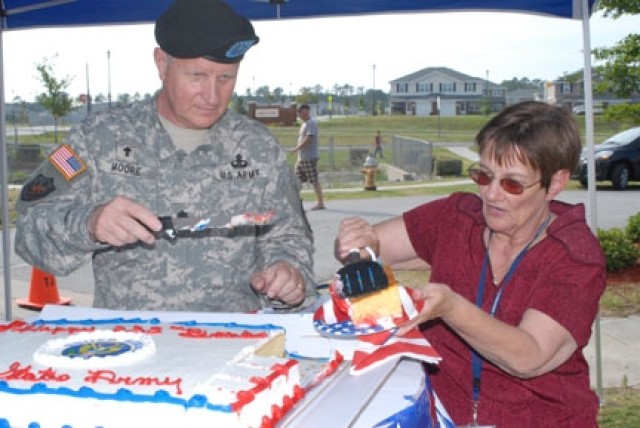 Army Birthday - CYS cakecutting