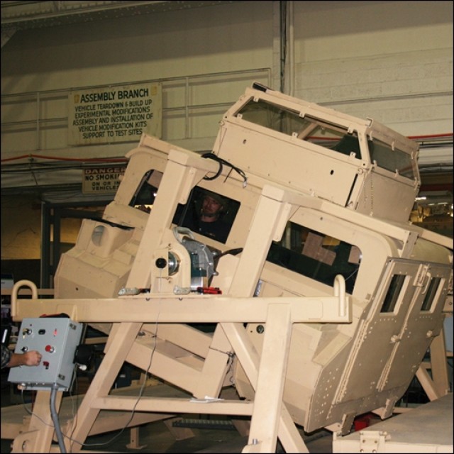 HMMWV Egress Assistance Trainer