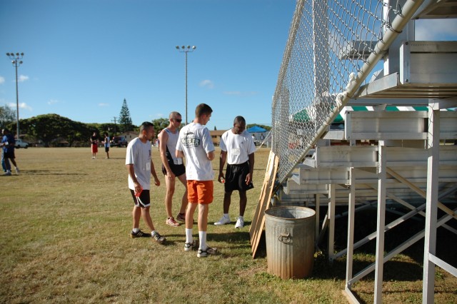Garrison sponsors Team Hawaii in Ten-Miler