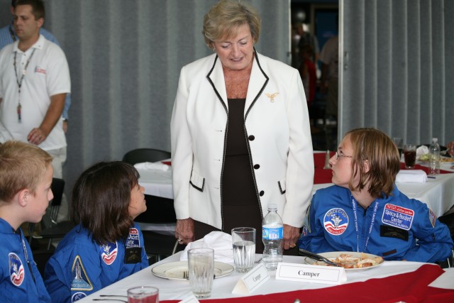 Mayor Spencer Congratulates the Campers