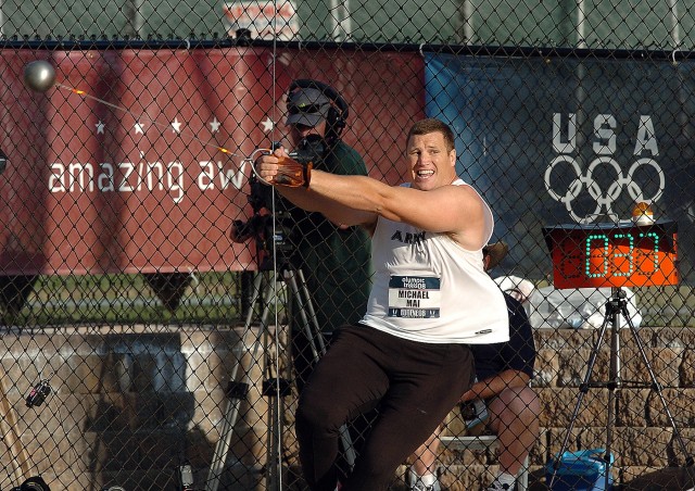 Mai Takes 5th in hammer throw