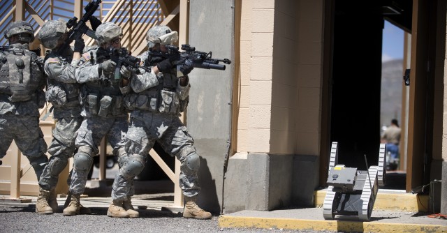 Congressmen visit Ft. Bliss