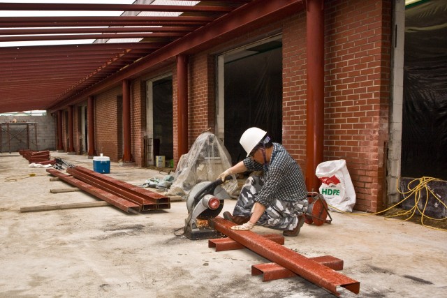 Yongsan DODDS school expansion, cafeteria