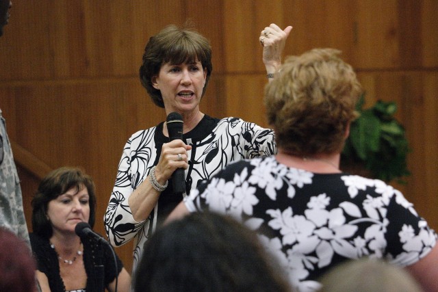 Mrs. Casey urges Army Families