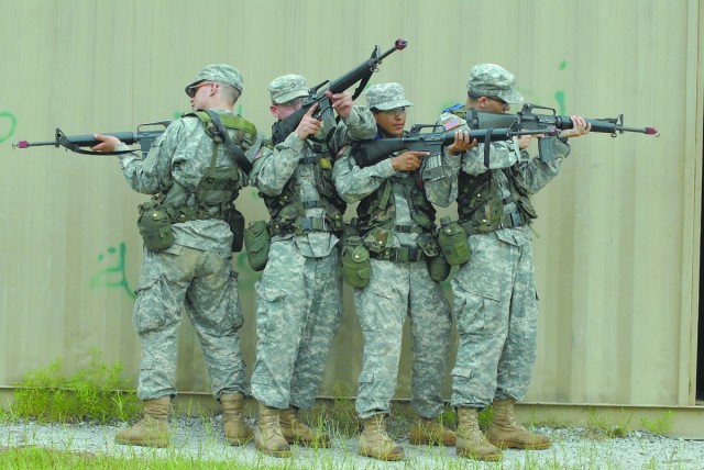 Basic trainees prepare for war at MOUT site