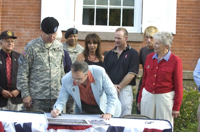 Carlisle, Carlisle Barracks recognize more than 250-year partnership
