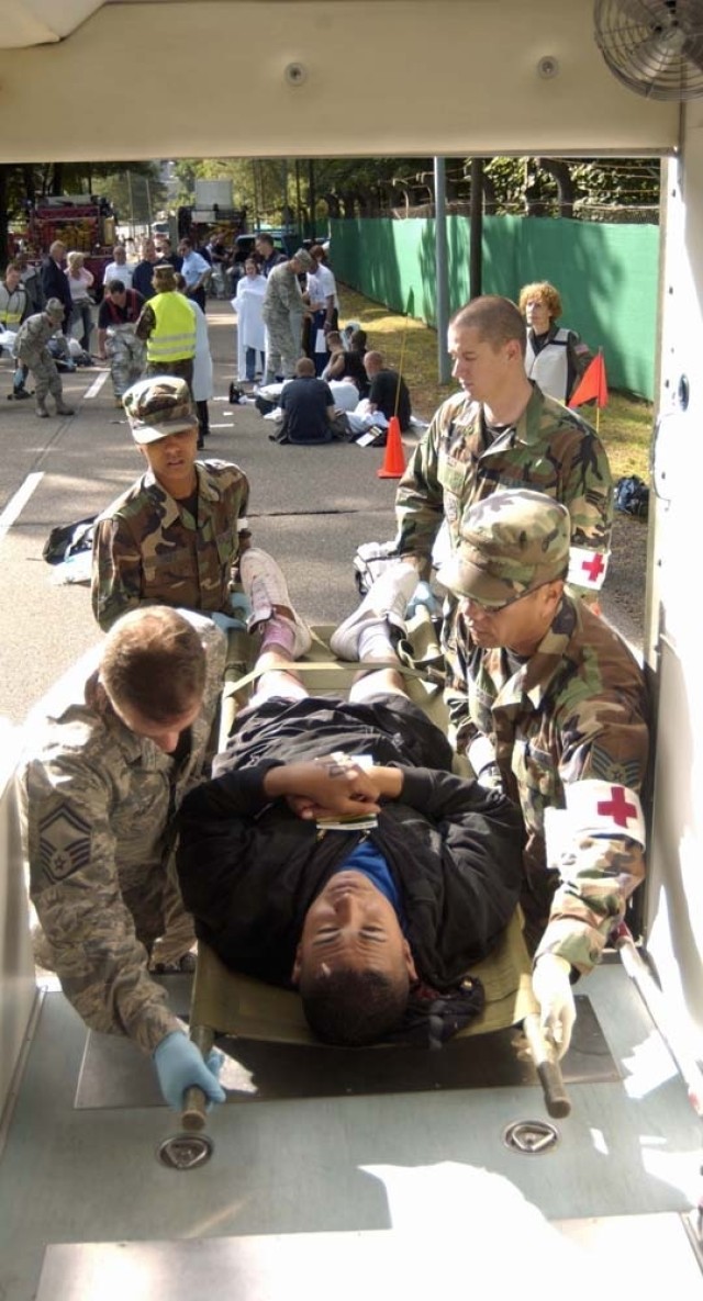 Kaiserslautern holds Warrior Response exercise
