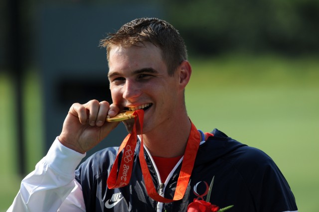 Soldier wins Gold, sets new Olympic record