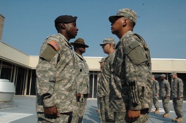 Soldiering from Day One: Blended Reception reduces down time during in-processing -- Arriving at BCT