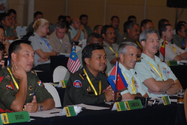 PAMS XXXII -  Pacific Armies managment Seminar