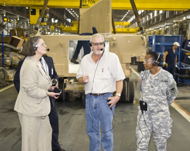AMC&#039;s Condon tours Anniston Army Depot&#039;s industrial area