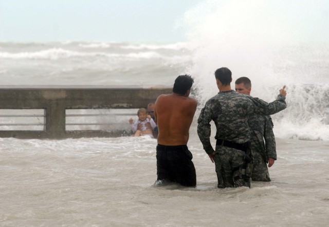 Florida Guardsmen Act Fast to Keep Key West Citizens Safe