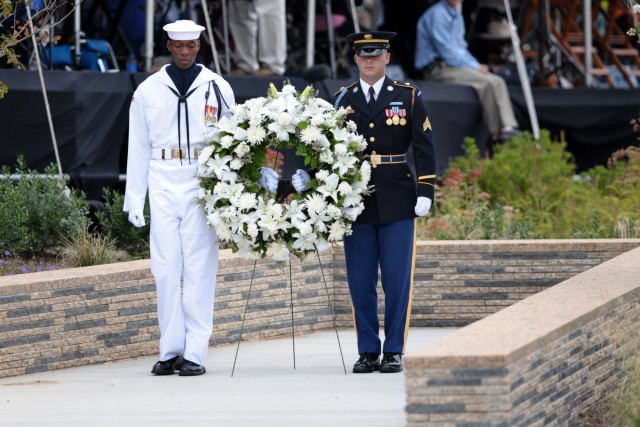 WREATH PRESENTATION