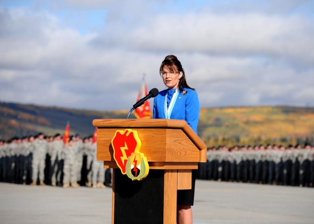 Alaska Gov. Sarah Palin addresses deploying 1st Stryker Brigade Combat Team