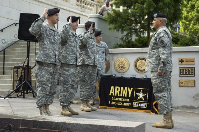 GEN Wallace Administers Oath of Re-Enlistment on 9/11