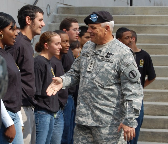 GEN Wallace Welcomes New Recruits on 9/11