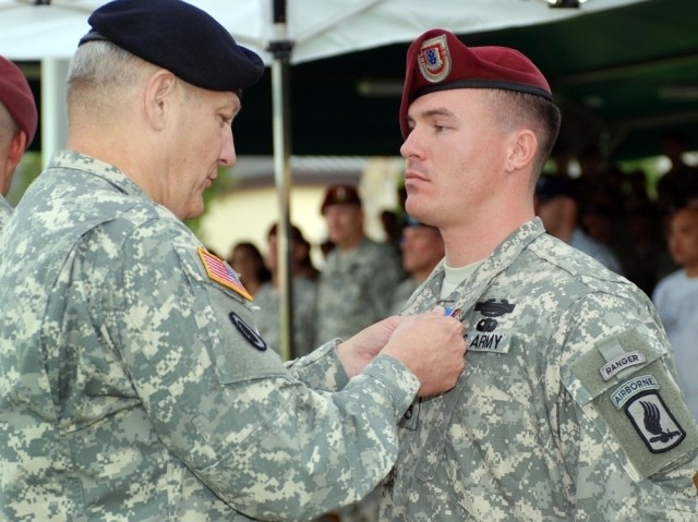 Sky Soldier awarded Distinguished Service Cross