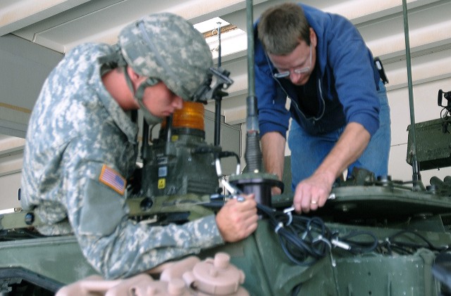 Co. A, 5-20 preps equipment with MILES | Article | The United States Army