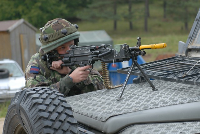 Welsh Guards train at JMRC during CS08