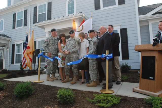 Carlisle Barracks unveils new Army Family Housing