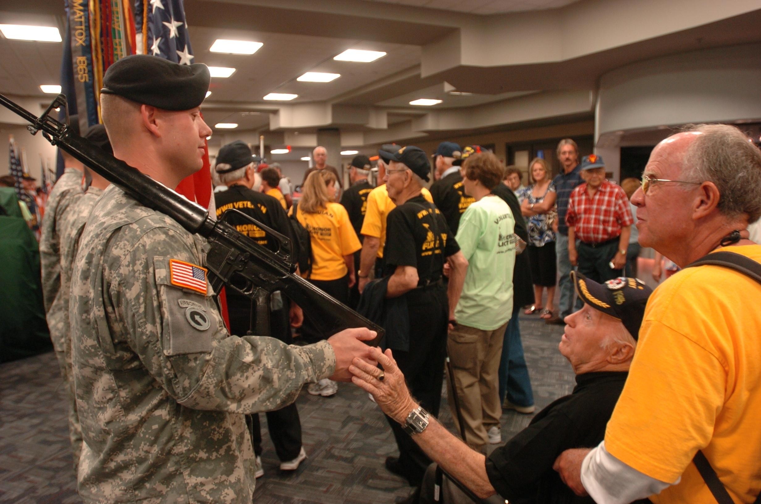 Veterans Feel Nation's Appreciation On Honor Flight | Article | The ...