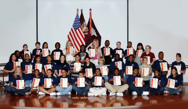 Fort Bragg Red Cross youth volunteers offer a helping hand