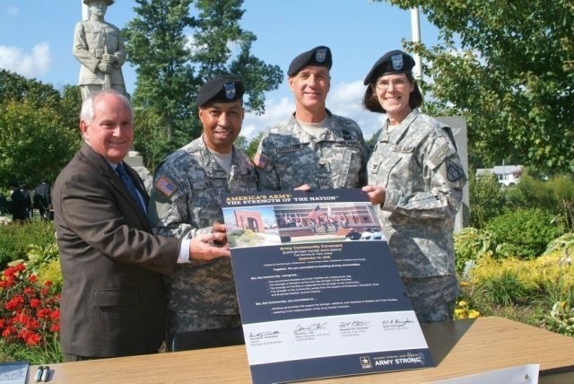 Military, civilian leaders sign Army Community Covenant